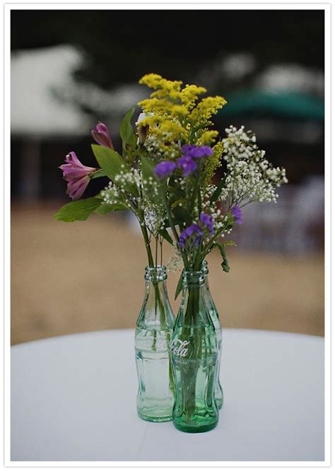 Wisonsin Wedding 15 569×800 Wild Flower Arrangements Table