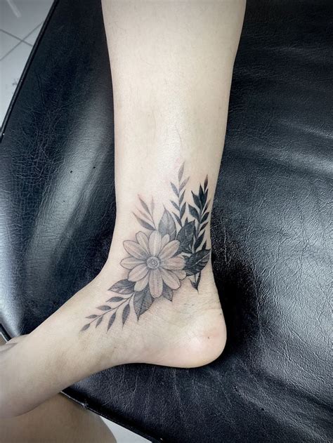 Daisy Tattoo Ankle Tattoo Cover Up Inside Ankle Tattoos Inner Ankle