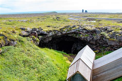 Img2424 Vatnshellir Cave Snaefellsjokull National Par Flickr