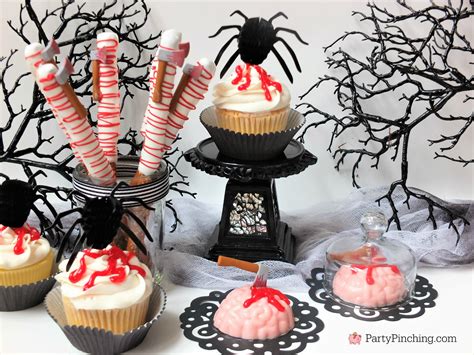 Spooky Halloween Treats Bloody Spider Cupcakes Brain
