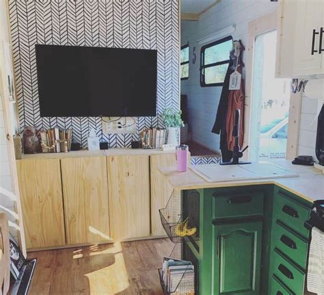 Best peel and stick removable wallpaper. RV Wallpaper | How to use peel & stick wallpaper to ...