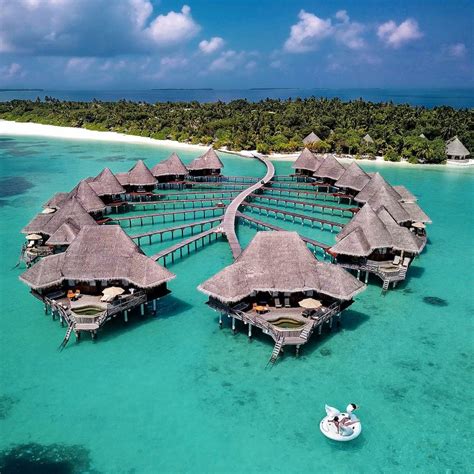 The Ultimate Maldives Honeymoon Guide
