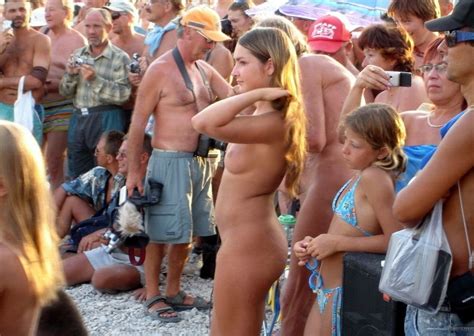 Nudist Festivity Pics Xhamster