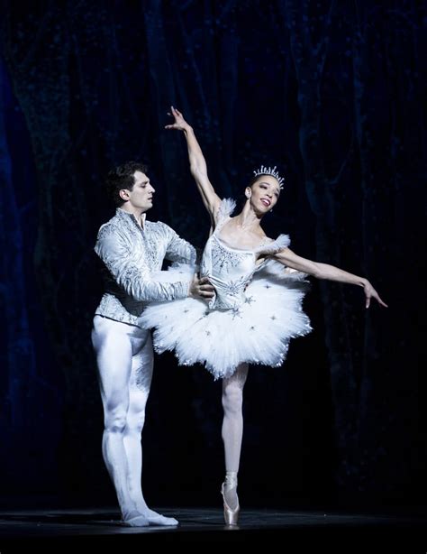 Chyrstyn Fentroy Sparkles As The Snow Queen In The Nutcracker Radio Boston