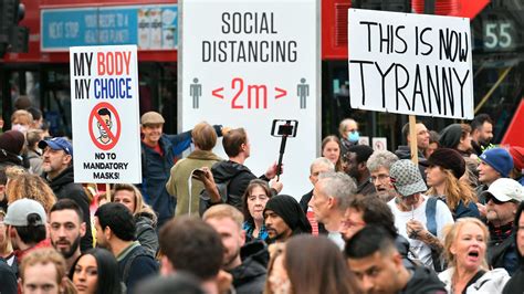 Anti-lockdown protesters march through London against tougher coronavirus measures [Video]