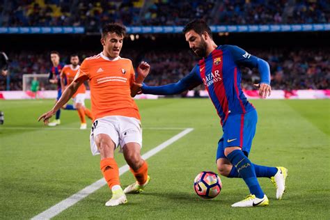 Barcelona'da arda turan'ın yeni sezonda takımda kalacağı açıklanmasına rağmen katalan yönetiminden sürpriz bir hamle geldi. Arda Turan could be jailed for 12 years for alleged ...