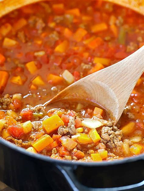 I've tried my best to write up an actual recipe of my vegetable beef soup. Easy Vegetable Soup Recipe - Yummy Healthy Easy