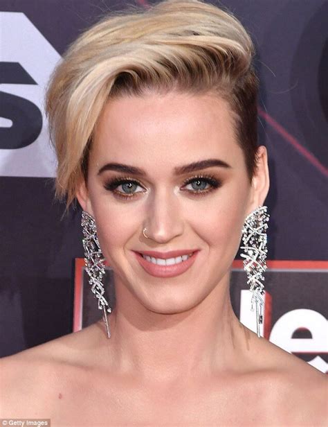 Adding lots of layers into your hairstyle can simply transform fine hair. Katy Perry's Short Haircuts and Hairstyles - 25+
