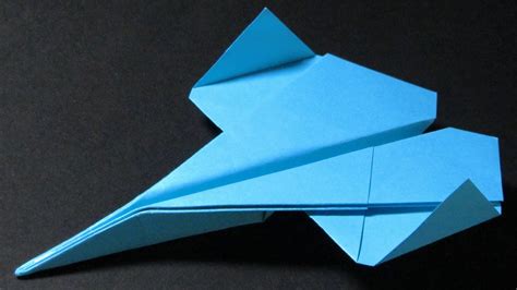 How To Make A Paper Airplane Paper Airplanes Best Paper Planes In