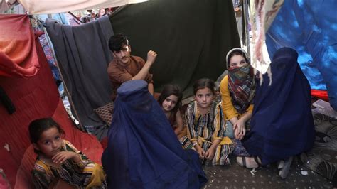 میلیون‌ها زن افغان از دسترسی به مراقبت‌های لازم صحی محروم اند سروی
