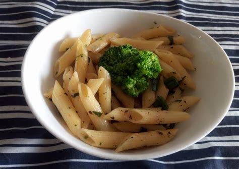 Garlic Butter Penne Pasta With Broccoli Recipe By Slyvin Opara