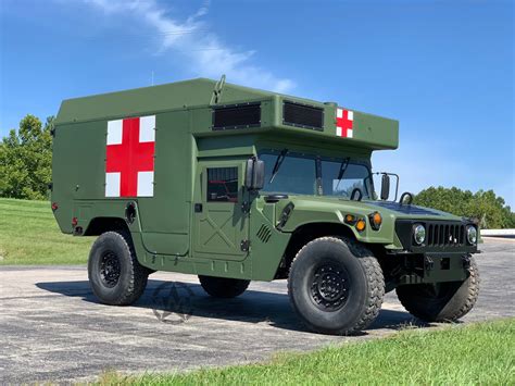 Am General M997 Ambulance Humvee Hmmwv Midwest Military Equipment