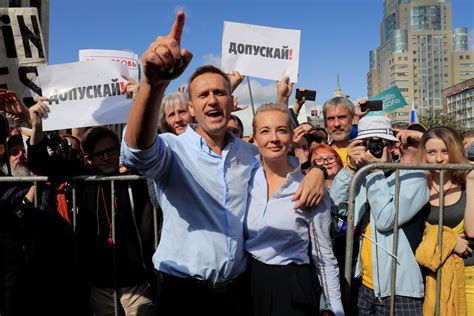 Aleksei Navalny Putin Foe Is Hospitalized After ‘allergic Reaction