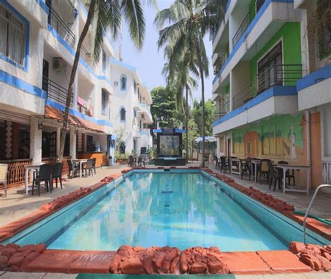 Oyo Townhouse 240 Magnum Resorts Candolim Goa Specialty Hotel