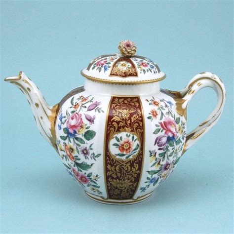 Worcester Porcelain Fluted Teapot 1765 England With Images Tea