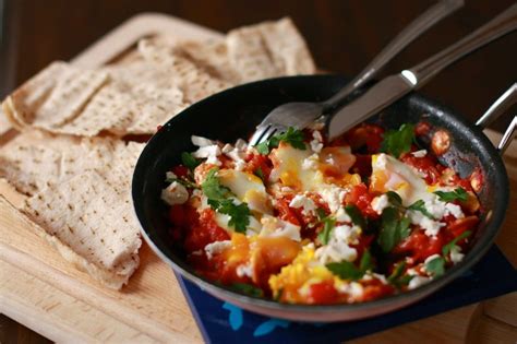 Shakshouka Middle Eastern Eggs In Spicy Tomato Sauce Recipe