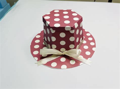 Hat T Box Rpapercraft