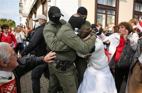 Belarus Police Detain Dozens Of Protesters At Anti Government Rally