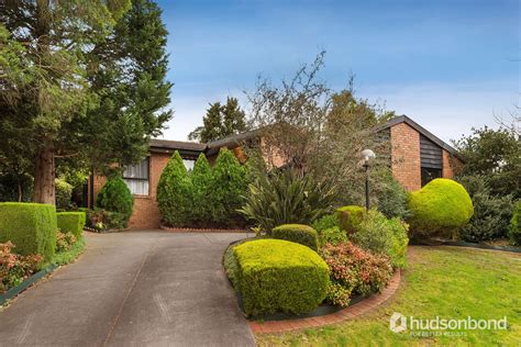 1 Brooke Drive Doncaster East Property History And Address Research