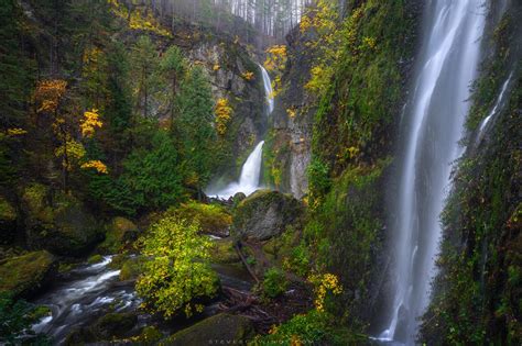 A Rainy Fall Morning At Wahclella Falls In The Columbia River Gorge Or
