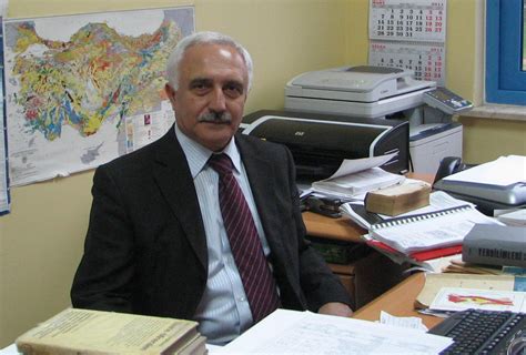 Gırtlak kanseri tedavisi nasıl yapılır? Prof. Dr. Mustafa Yıldırım - Home | Facebook