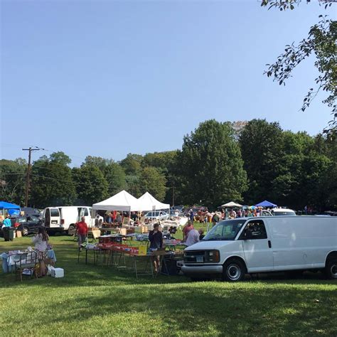 Woodbury Antiques And Flea Market Woodbury Ct