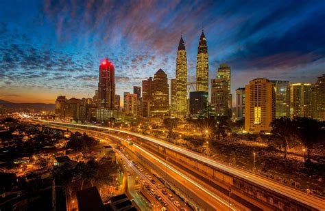 Download Road Petronas Towers Skyscraper Building City Night Malaysia