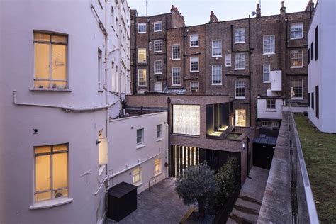 Hyde Park Mews House Southwick Yard In Dezeen Belsize Architects