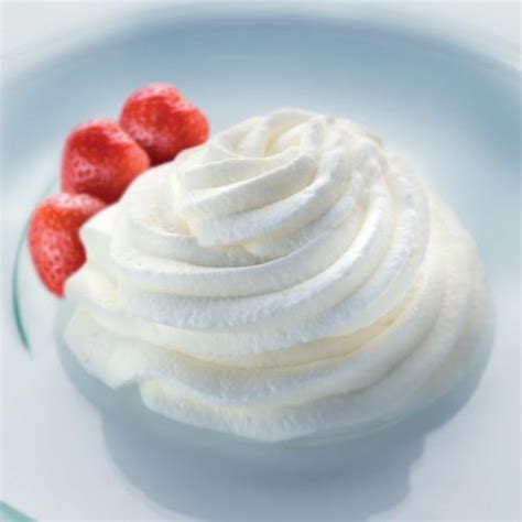 Sin duda, cmo hacer nata o cmo hacer crema de leche (segn el pas en el que te encuentres lo conocers de una forma o de otra), es un ttulo que puede llevar a confusin, pues puede parecer que vamos a fabricar nata en casa partiendo de la nada o de ingredientes extraos con lo que el mejor de. Cómo hacer nata montada - Fácil