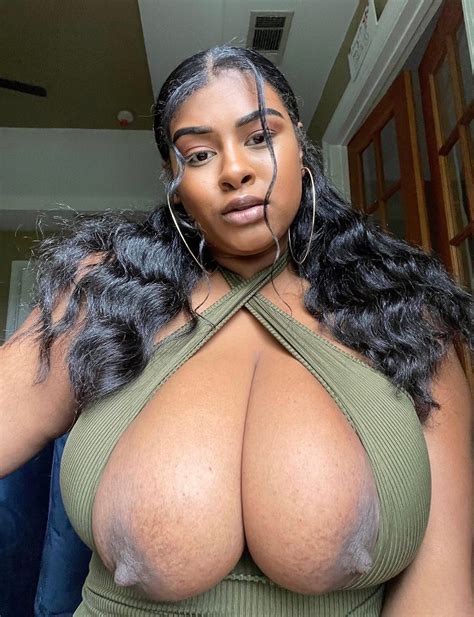 Big Tits And Nipplessuck Time Appledte1000