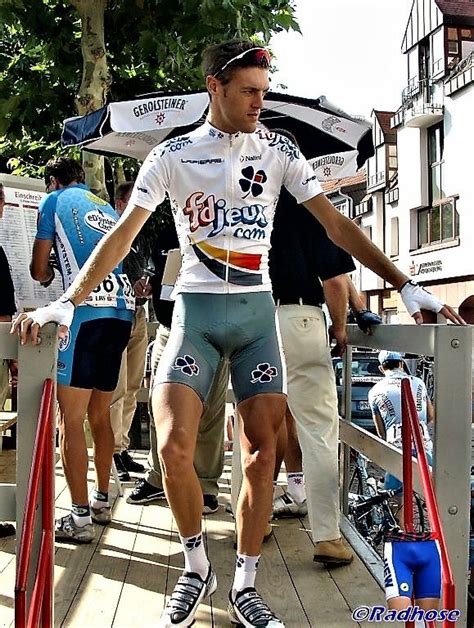 Pin By Sport And Santé On Cyclisme Lycra Men Cycling Outfit Cycling