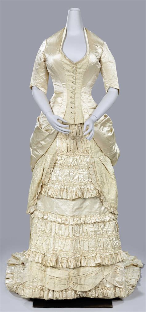 25 Latest 1880 Wedding Dresses A 165