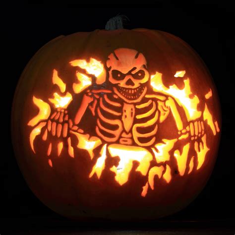 20 Amazing Pumpkin Carvings