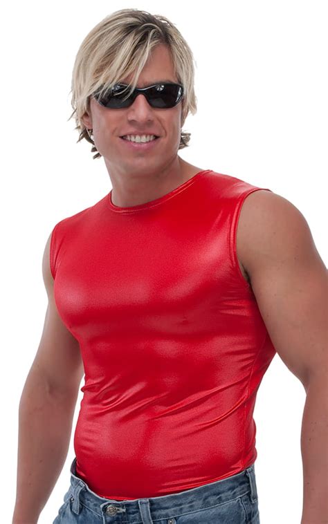 Sleeveless Lycra Muscle Tee In Wet Look Red