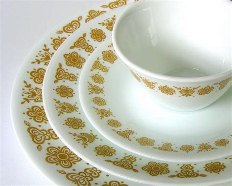 16 Pc Vintage Corelle Butterfly Gold Dinnerware Etsy Butterfly Gold