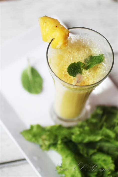 Kemudian tuangkan air krim soda. JUS NENAS MILKY MINT | AIR TANGAN ZUHAIDA