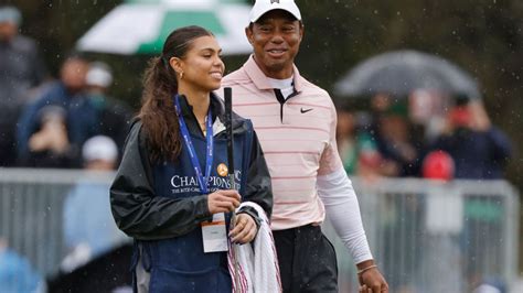Tiger Woods 16 Year Old Daughter Serves As His Caddie For The 1st Time Nbc Bay Area