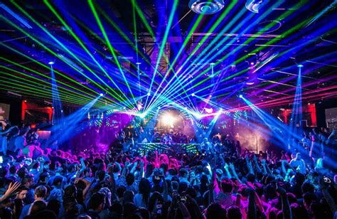 10 Best Clubs In Pune To Dance The Night Away