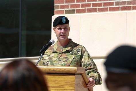 New Garrison Command Sergeant Major Takes On Responsibility At Fort