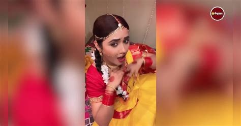bhojpuri actress kajal raghwani dance video goes viral भोजपुरी एक्ट्रेस काजल राघवानी की ये अदा