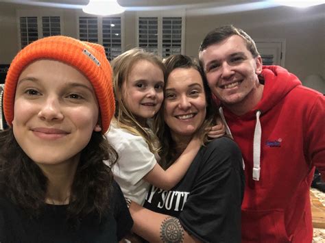 Millie Bobby Brown Parents And Sibling Millie Bobby Brown Parents