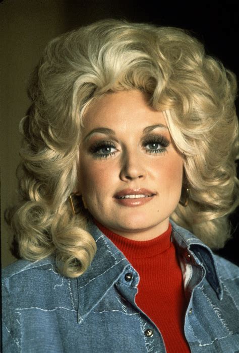 Dolly Parton Natural Hair Dolly Parton S Breathtaking Beauty Before