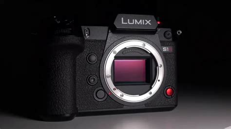 Panasonic Rolls Out Firmware Updates For Its Lumix S And G Series