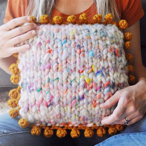 Knit And Crochet Pillow Pattern All About The Yarn Pillow Yokieb