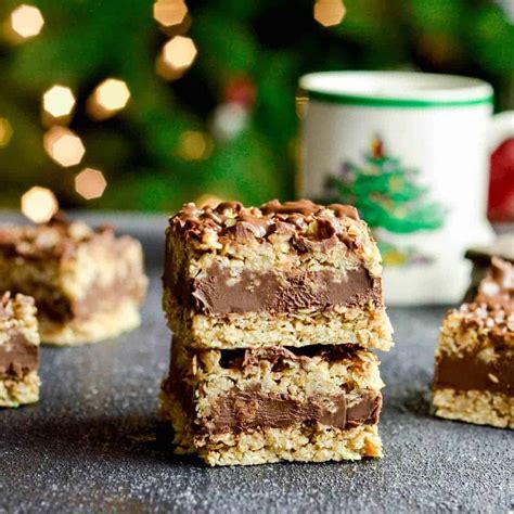 There is an oatmeal layer, topped with a fudgy chocolate peanut. No-Bake Chocolate Peanut Butter Oatmeal Bars - JoyFoodSunshine