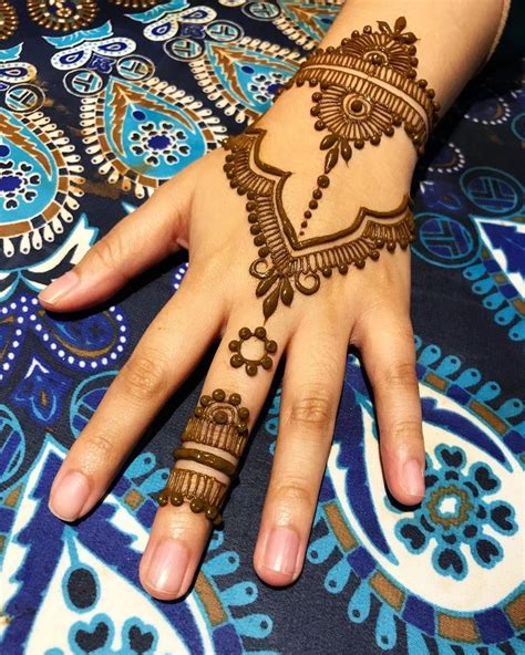 Pin By Jaguarwood On Henna Designs Mehndi Designs For Fingers Finger