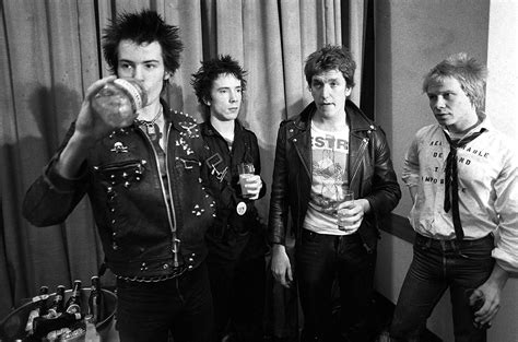 retro kimmer s blog sex pistols god save the queen banned by the bbc 5 31 1977