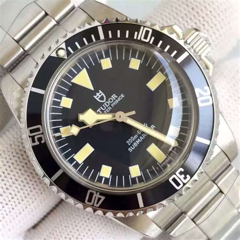 JK Factory Replica Tudor SnowFlake 9401 Submariner Vintage Watch with