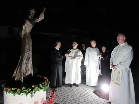 Proslava Svetkovine Krista Kralja U Livnu I Blagoslov Kipa Sv Franje