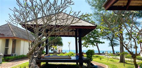 Massage Southern Lanta Resort Klong Dao Beach Lanta Island Krabi Thailand